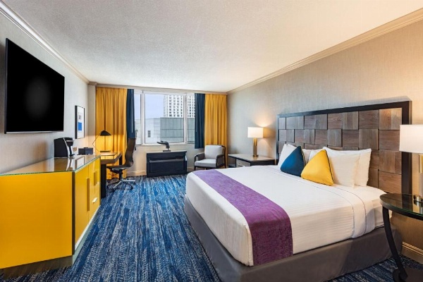 E Central Hotel Los Angeles image 17